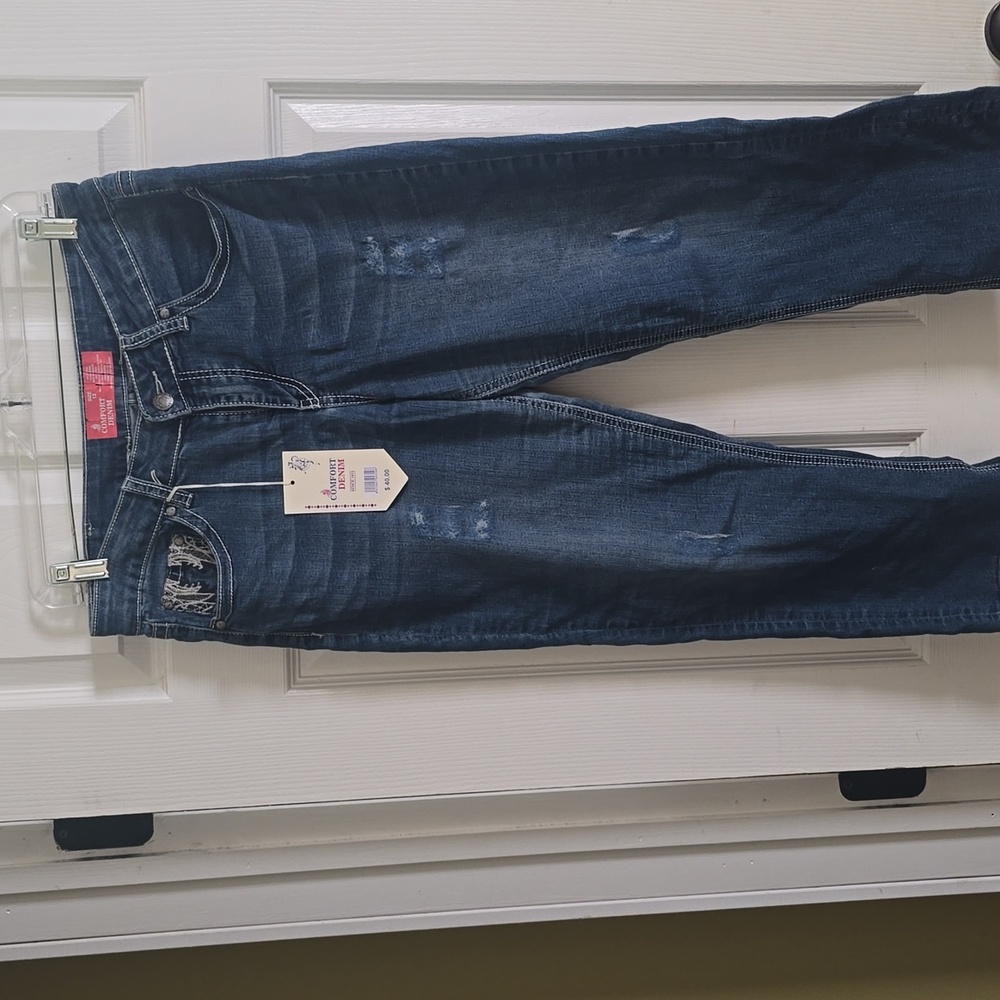 Comfort Denim Dark Blue Denim Capri Jeans Detailed Front/Back Pockets Sz 12 NWT